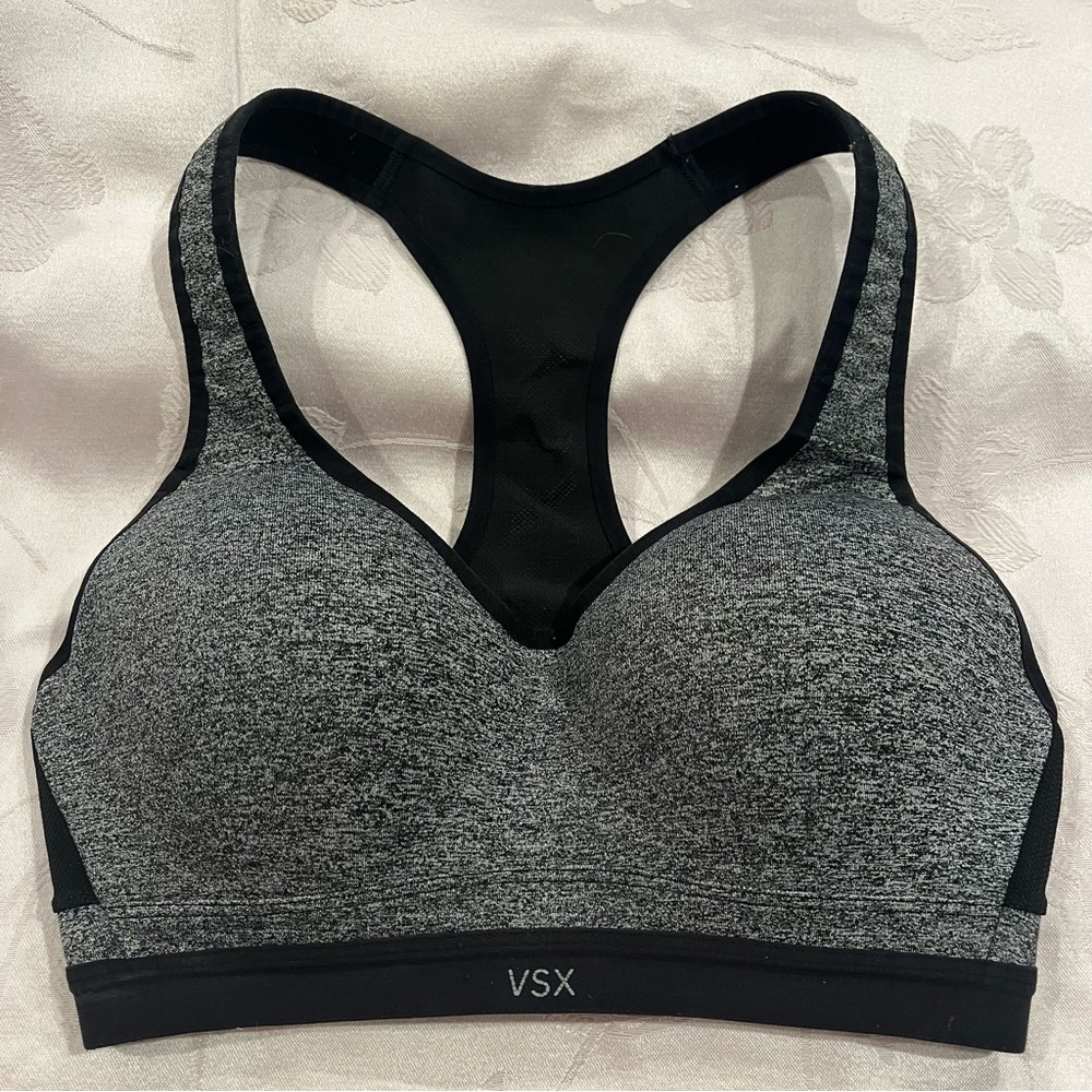 Victoria’s Secret Black and Gray Adjustable Strap Sports Padded Bra VSX 32D